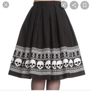 Hell Bunny Size 4x Clara Skirt - skull pinup